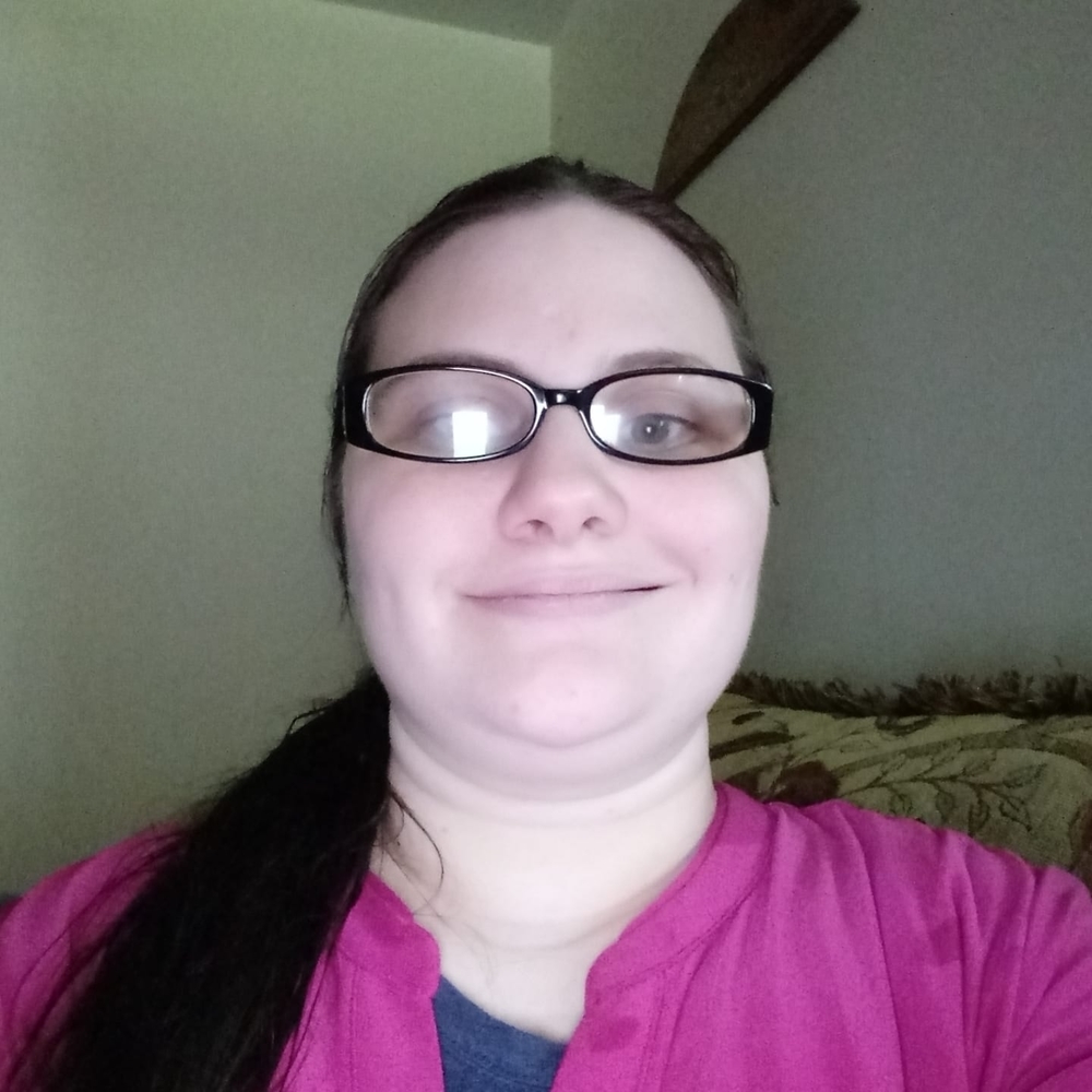 Meet your Posher, Angela